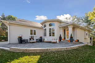 2600 Cedar Green, Minnetonka, MN 55305 - Photo 3