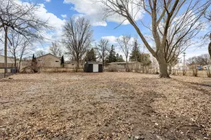 633 3rd St NE, Blooming Prairie, MN 55917 - Photo 5