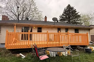 2035 California Ave E, Saint Paul, MN 55119 - Photo 5