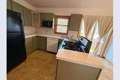 2035 California Avenue E, Saint Paul, MN 55119 - Photo 7