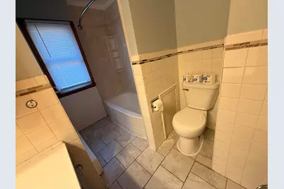 2035 California Avenue E, Saint Paul, MN 55119 - Photo 5