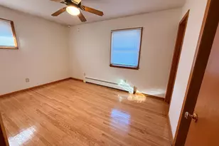 2035 California Ave E, Saint Paul, MN 55119 - Photo 19