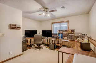 11926 Summerset Ln, Burnsville, MN 55337 - Photo 11