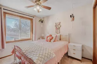 11926 Summerset Ln, Burnsville, MN 55337 - Photo 17