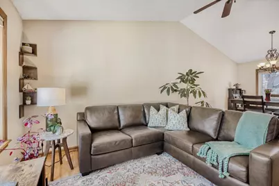 11926 Summerset Lane, Burnsville, MN 55337 - Photo 7