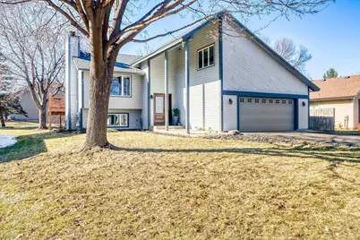 11926 Summerset Lane, Burnsville, MN 55337 - Photo 1