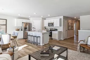 2135 Blf Hts Dr, Shakopee, MN 55379 - Photo 5