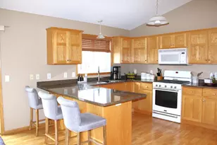 8138 Hunter Lake Dr, Clear Lake, MN 55319 - Photo 7