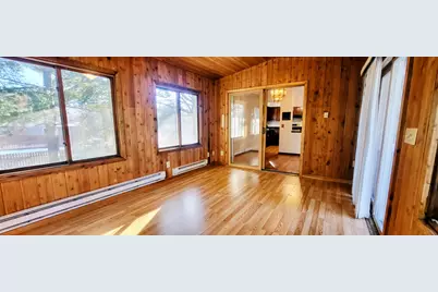 8200 Georgia Court N, Brooklyn Park, MN 55445 - Photo 9