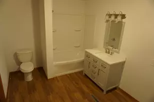 90 5th Ave NW, Wells, MN 56097 - Photo 5