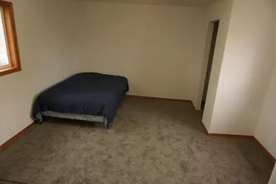 90 5th Avenue NW, Wells, MN 56097 - Photo 7