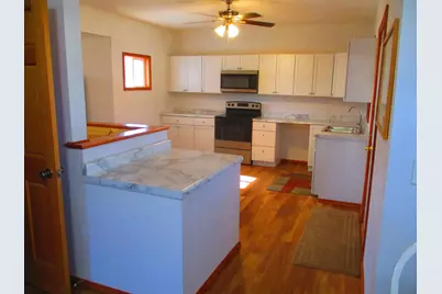 90 5th Avenue NW, Wells, MN 56097 - Photo 17