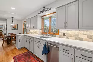 190 Lawrence St, Prescott, WI 54021 - Photo 15