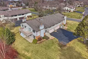 1072 Amble Dr, Shoreview, MN 55126 - Photo 39