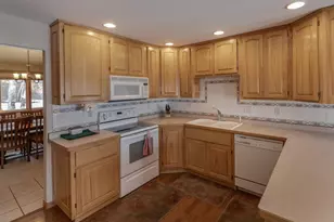 12385 S Bay Ct NE, Bemidji, MN 56601 - Photo 5