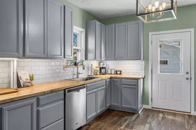 115 5th Avenue S, South Saint Paul, MN 55075 - Photo 7