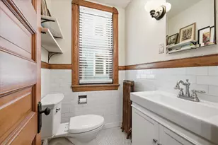 2444 Bryant Ave S, Minneapolis, MN 55405 - Photo 19