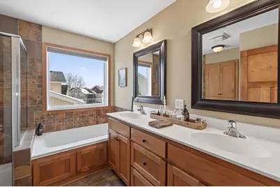 15692 Enfield Avenue N, Hugo, MN 55038 - Photo 25