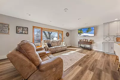 255 W 7th Street, Gibbon, MN 55335 - Photo 9