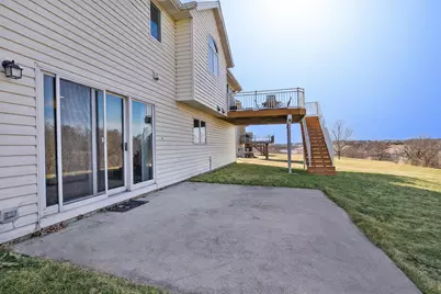 1309 Lone Pine Drive SW, Rochester, MN 55902 - Photo 43