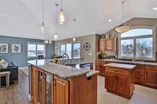 1309 Lone Pine Dr SW, Rochester, MN 55902 - Photo 15