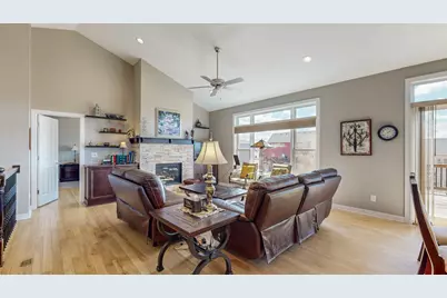 2034 Thea Lane SW, Rochester, MN 55902 - Photo 7