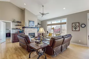 2034 Thea Ln SW, Rochester, MN 55902 - Photo 7