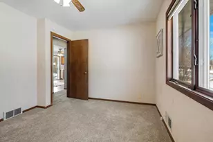 1603 Tyler St, Hastings, MN 55033 - Photo 21