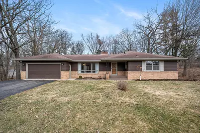 352 Cimarron Road, Apple Valley, MN 55124 - Photo 1