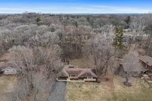 352 Cimarron Rd, Apple Valley, MN 55124 - Photo 91