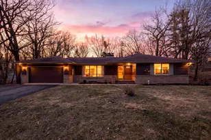 352 Cimarron Rd, Apple Valley, MN 55124 - Photo 5