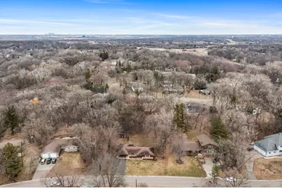 352 Cimarron Road, Apple Valley, MN 55124 - Photo 89