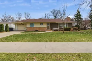 205 3rd Ave SE, Mapleton, MN 56065 - Photo 1