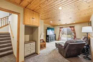 419 Lake Dr, Winsted, MN 55395 - Photo 25