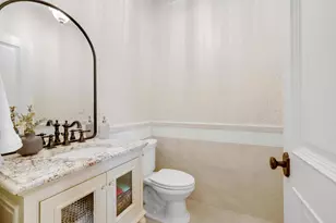 5500 Halifax Ln, Edina, MN 55424 - Photo 19