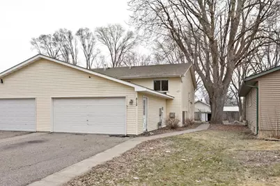 812 13th Street W, Hastings, MN 55033 - Photo 1