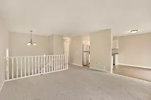 812 13th St W, Hastings, MN 55033 - Photo 7