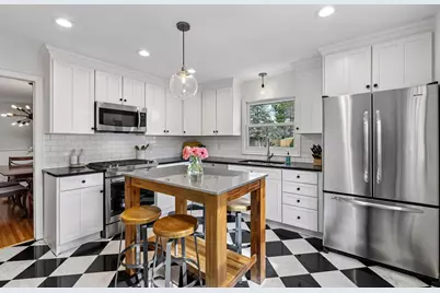 5167 Tifton Drive, Edina, MN 55439 - Photo 11