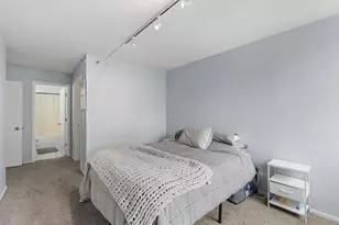 433 S 7th St, Minneapolis, MN 55415 - Photo 9