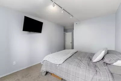 433 S 7th Street #1801, Minneapolis, MN 55415 - Photo 39