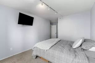 433 S 7th St, Minneapolis, MN 55415 - Photo 39