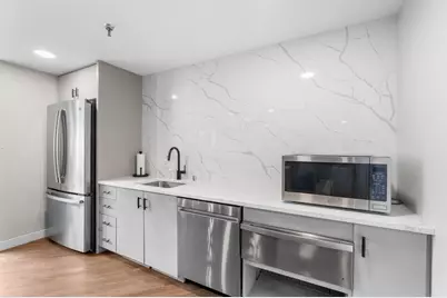 433 S 7th Street #1801, Minneapolis, MN 55415 - Photo 17