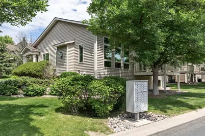 1420 Summit Shores Drive, Burnsville, MN 55306 - Photo 33