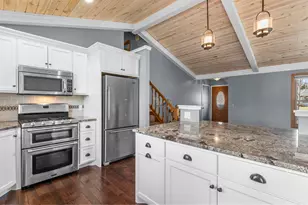 7887 Dempsey Way, Inver Grove Heights, MN 55076 - Photo 13