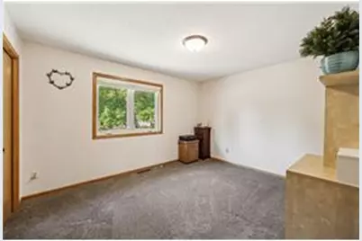 845 Halliday Road, Saint Cloud, MN 56301 - Photo 9