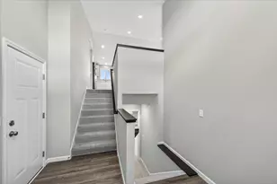 1752 Squirrel Way, New Richmond, WI 54017 - Photo 3