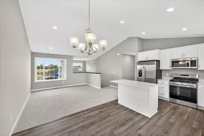 1752 Squirrel Way, New Richmond, WI 54017 - Photo 11