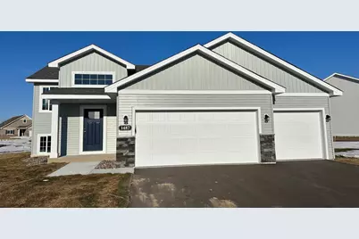 1752 Squirrel Way, New Richmond, WI 54017 - Photo 1