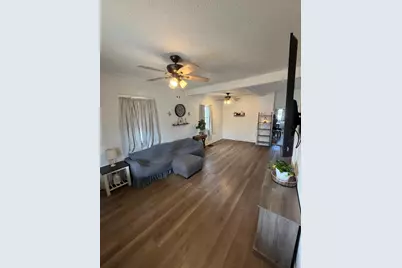 308 W Douglas Avenue, Fergus Falls, MN 56537 - Photo 3