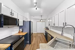 1777 Countryside Dr, Shakopee, MN 55379 - Photo 11